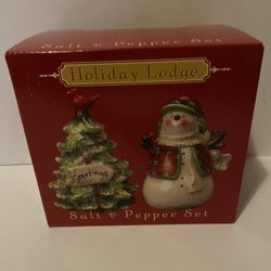 New Certified International Holiday Lodge Snowman Salt and Pepper Shakers Set