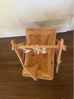 Natural wood Baby rocker