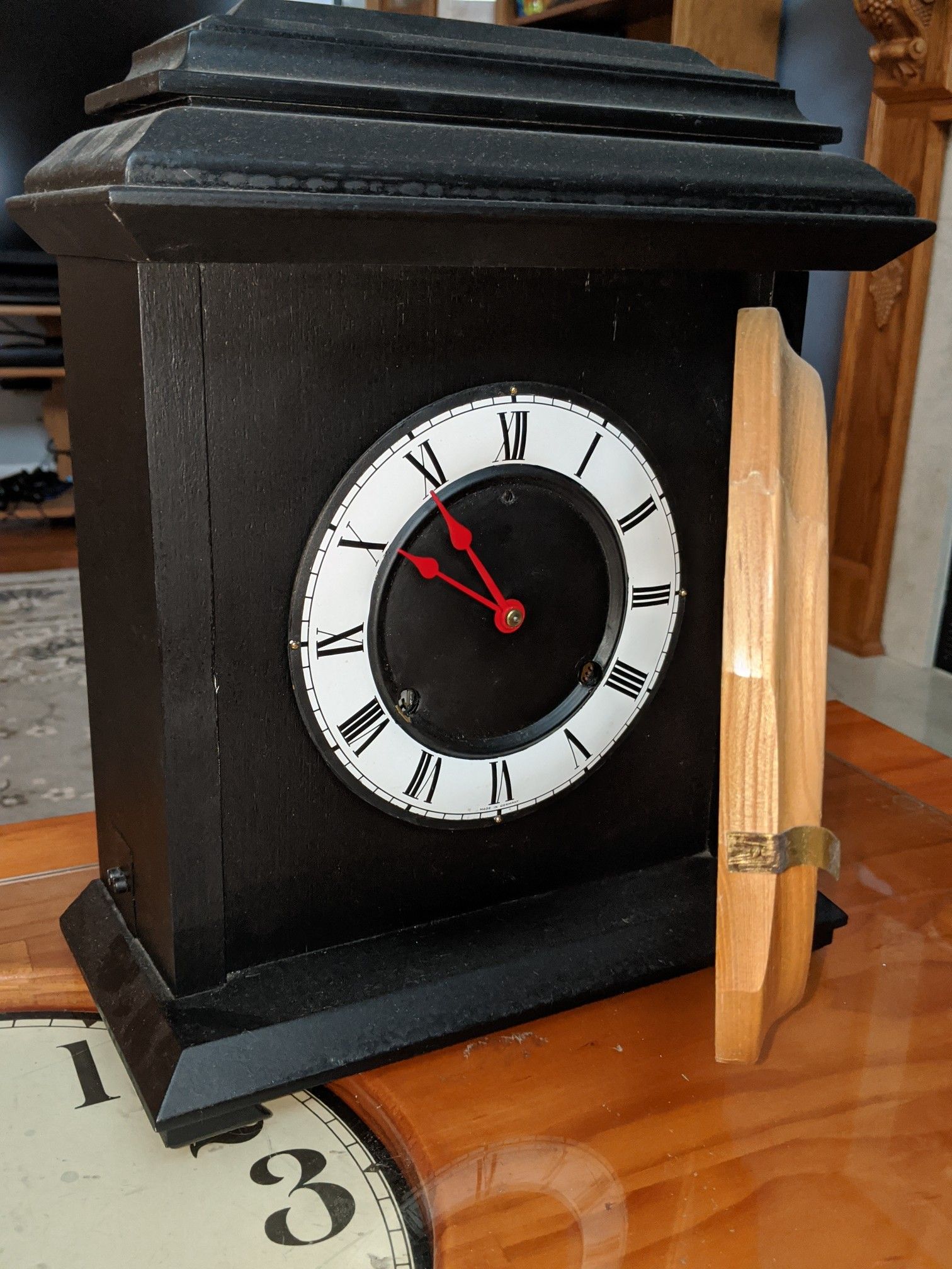 Home made case with a refurbished bimbam movement