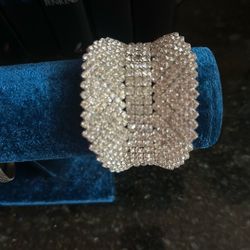 Cuff Bracelet 