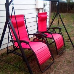 2 People Swing Set With A Canopy