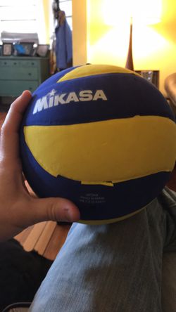 Volleyball ball