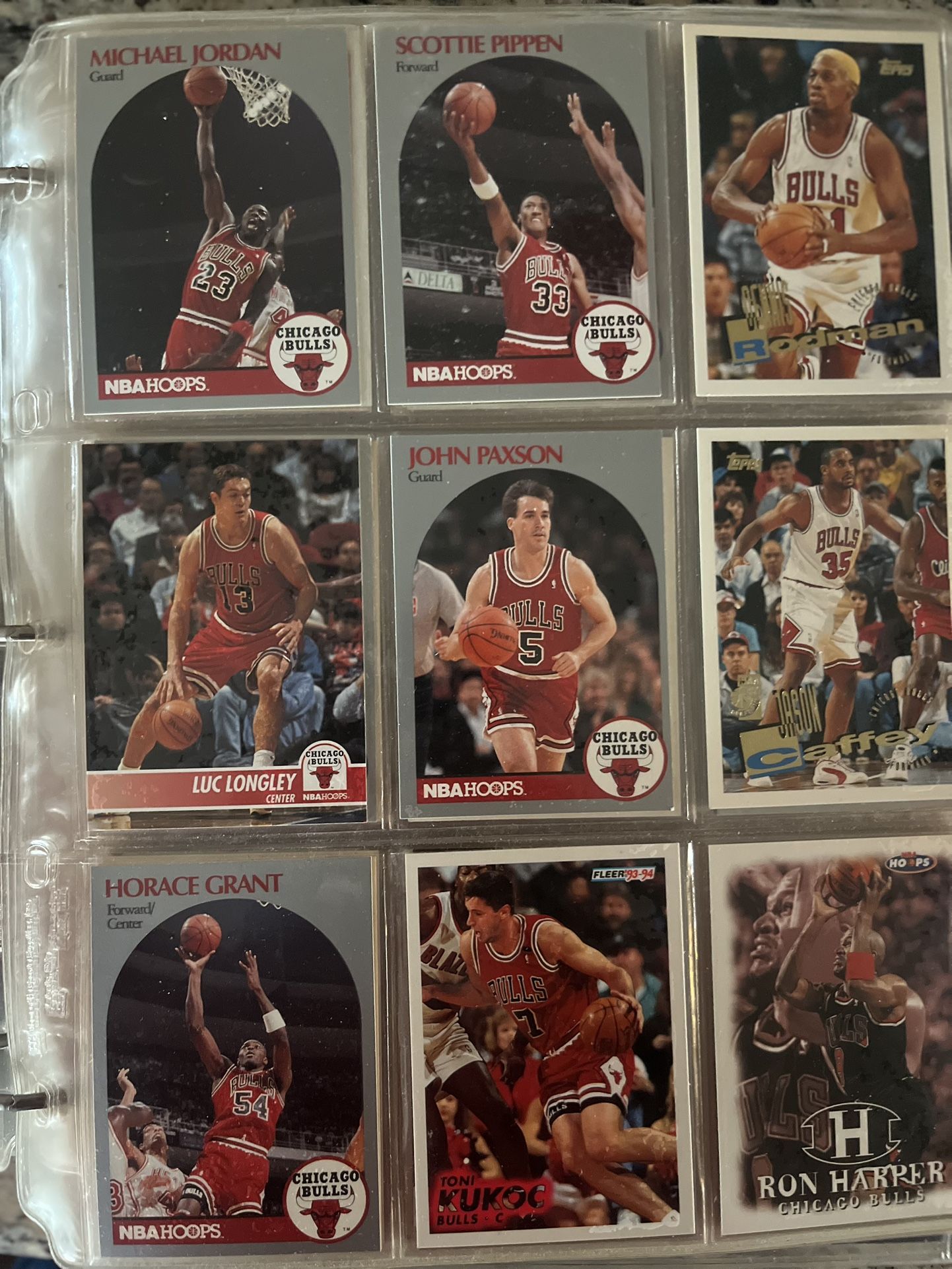 Mint Football & Basketball Trading Cards Over 1000, 500+ Each
