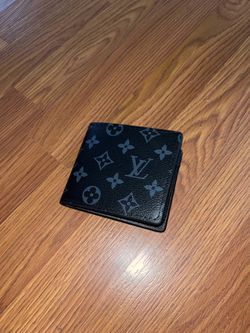 Louis wallet monogram