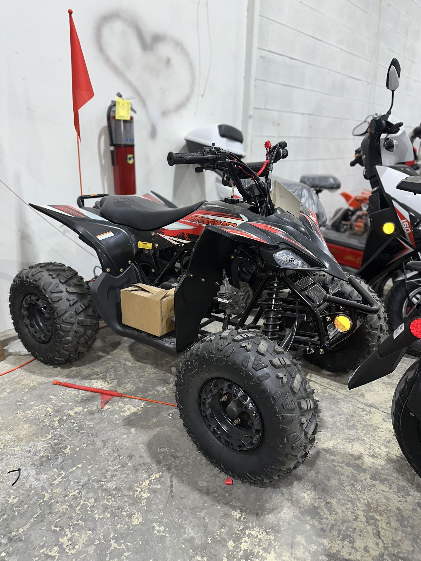 125cc SPORTS ATV + FREE Helmet