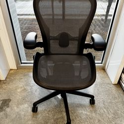 Herman Miller Aeron Size C Remastered Fully Loaded