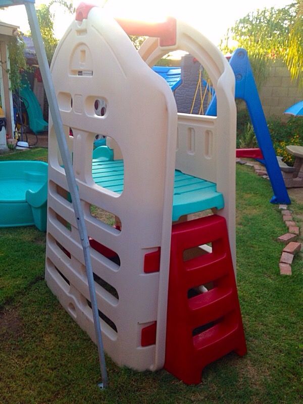 Step 2 Big Splash Center Pool Big Playhouse Climber Slide for Sale in