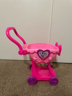 Minnie Mouse Shopping Cart