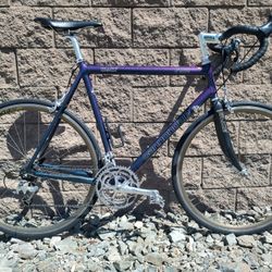 Cannondale R1000 CAD2  58 cm Road Bike Shimano Ultegra Mavic Cinelli Carbon fork