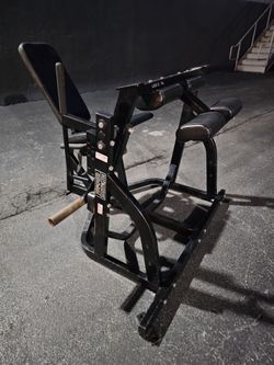 Hammer Strength Seated Leg Curl + 45x2 + 25x2. Miami 33130. Delivery for extra

Professional-grade Hammer Strength plate-loaded seated leg curl machin