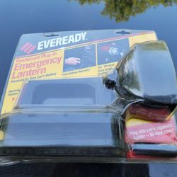 NEW Eveready Dashboard Plug-In Emergency Lantern


