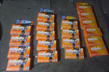 Gillette fusion blades (19 boxes)