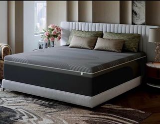 Novilla 14 Inch Full Mattress, Full Memory Foam Mattress with AiryFlow Cooling System for Cool Night