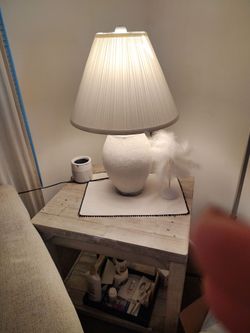 2 End tables with two lamps