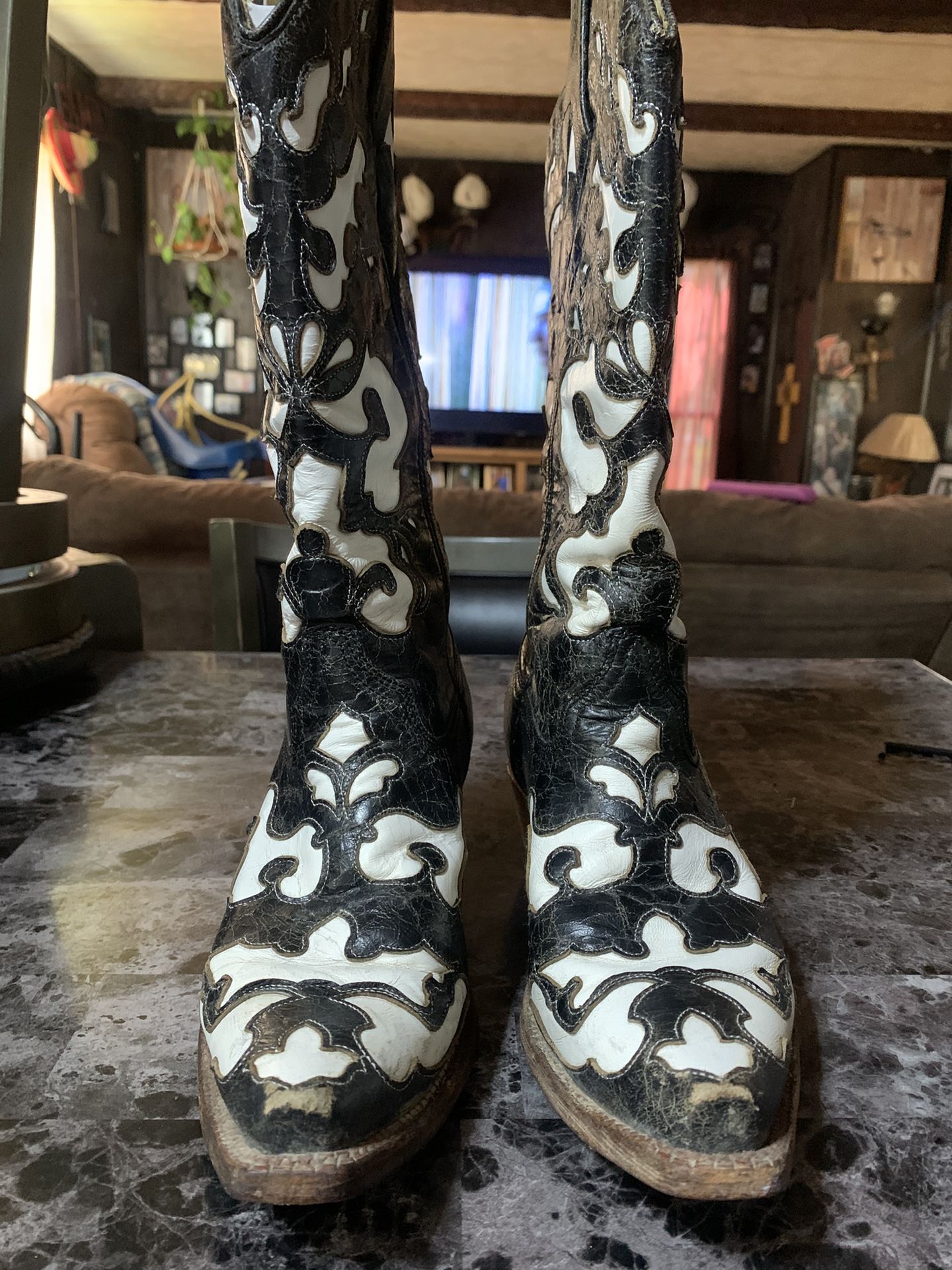Corral Vintage Boots - Black And White - Size 7.5