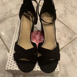 Black Size 9