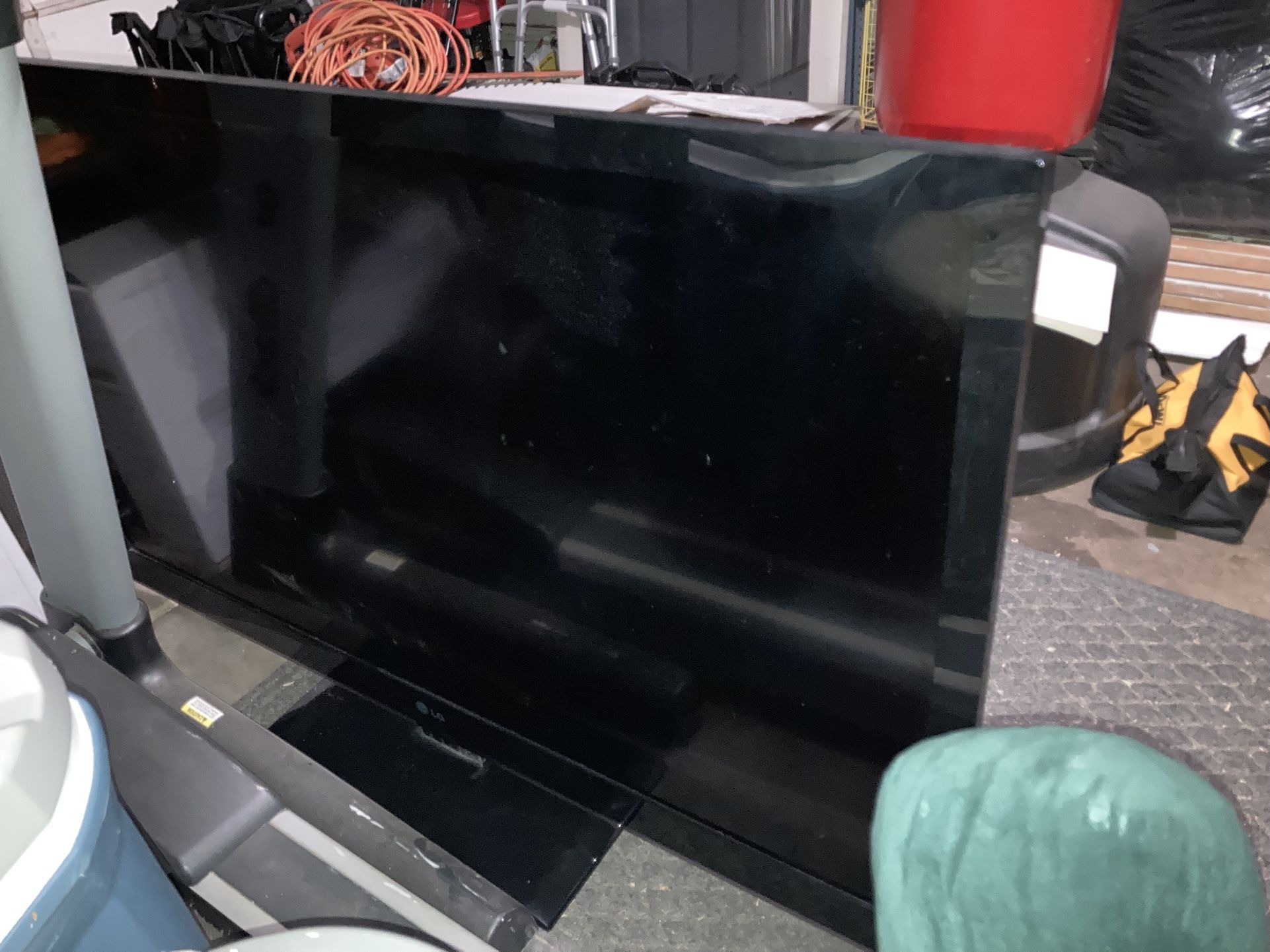 55” TV
