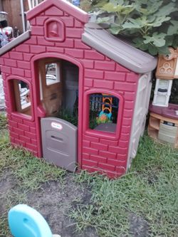 Little tikes play toys