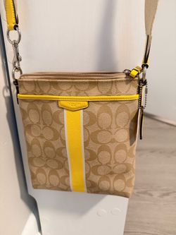 Coach Signature Crossbody Bag – Tan & Yellow