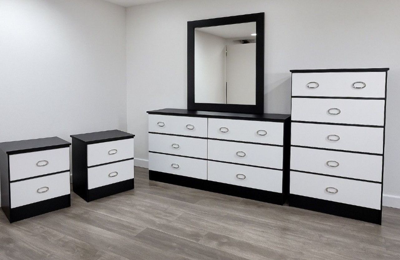Dresser Whit Mirror, Chest And 2 Nightstands - Cómoda Con Espejo , Gavetero Y 2 Mesitas De Noche