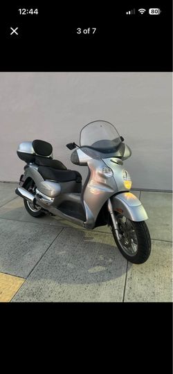 Aprillia scarabeo 500cc moped