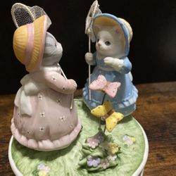 Rare Vintage Kitty Cucumber Girls Music Box