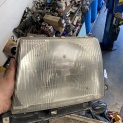 Toyota Tacoma Headlight 