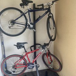 Tool-Free 2-Bike Free Standing Gravity Rack Stand - Apartment Or Garage -Heavy Duty Steel