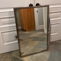 RH bathroom Mirror