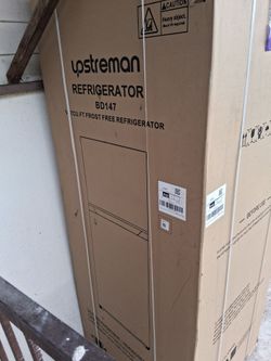 Brand new fridge asking $500 obo stainless steel