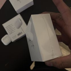 AirPods Pro 3