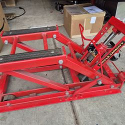 Motorcycle Jack, Big Red 1500-lb, Foot Jack