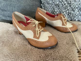 B.A.I.T shoes 6.5 (available if posted)