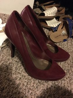BCBG SZ. 8 Work or outing heels