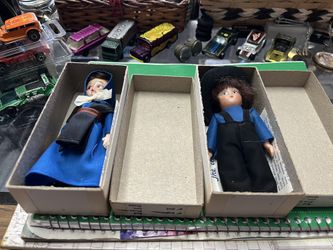 Vintage Amish Dolls