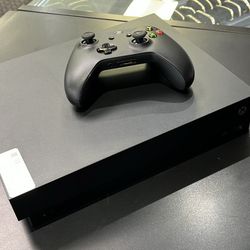 Xbox One X (844)(463)(11)