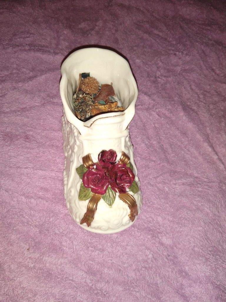 Ceramic Shoe, Excellent Condition