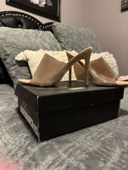 Nude Heels Size 9