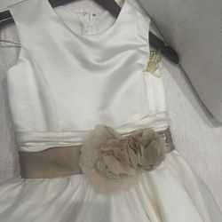 Flower girl dress 