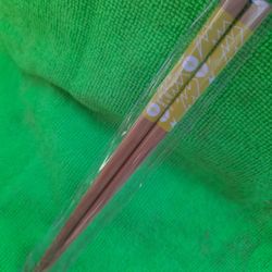 New Authentic Pokémon Pikachu Yellow & White Bamboo Ramen Sushi Chopsticks Set