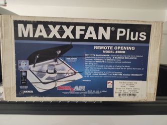 MAXXFAN Plus Exhaust Fan
