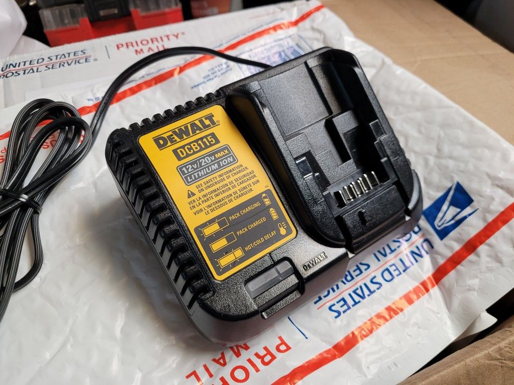 New Dewalt DCB115 Charger 12v 20v Max 60v Flexvolt
