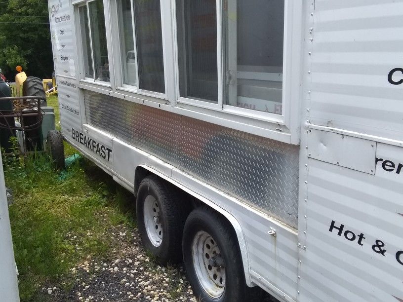 Food Trailer Ready To Go complete