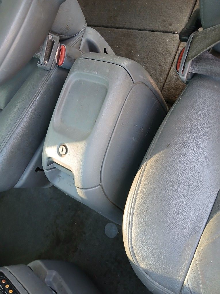 Center console use for van pickup truck car minivan from 2007 Chrysler Town Country Touring $90