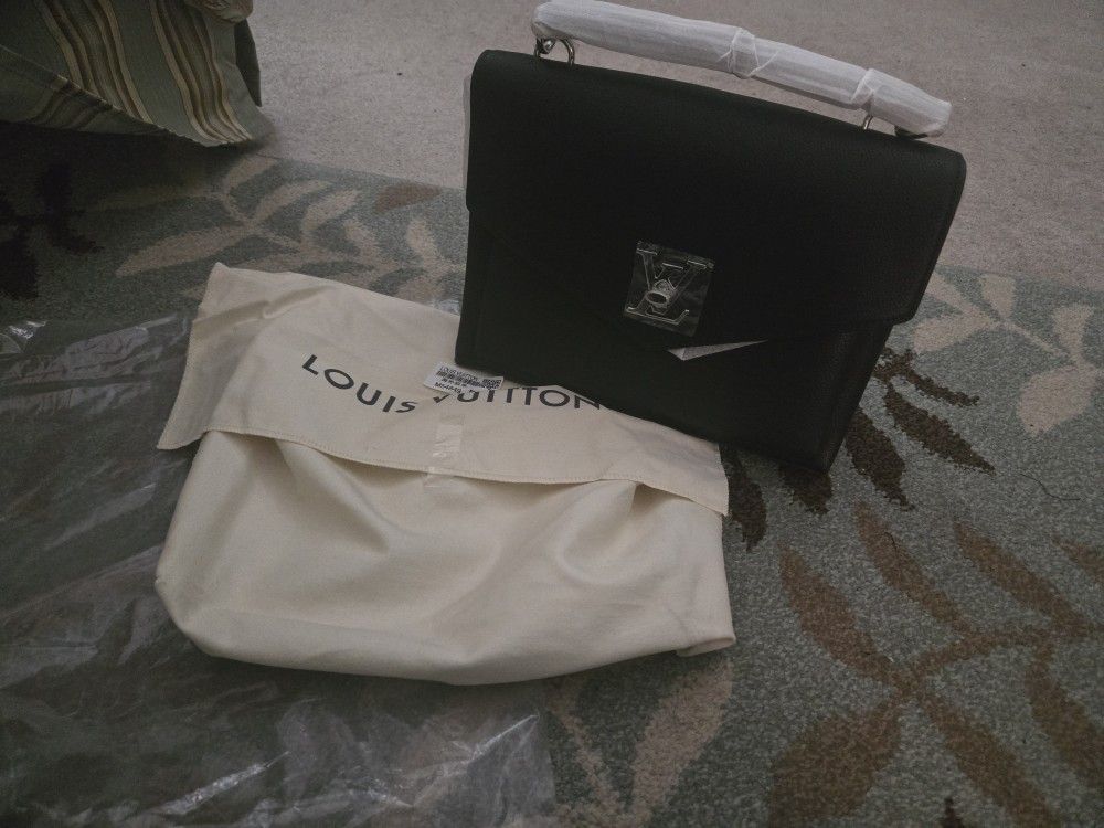 Purse With Duster Never Used