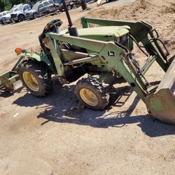 John Deere Tractor 