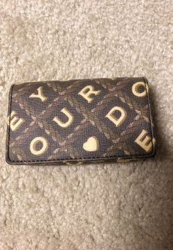 Dooney & Bourke wallet