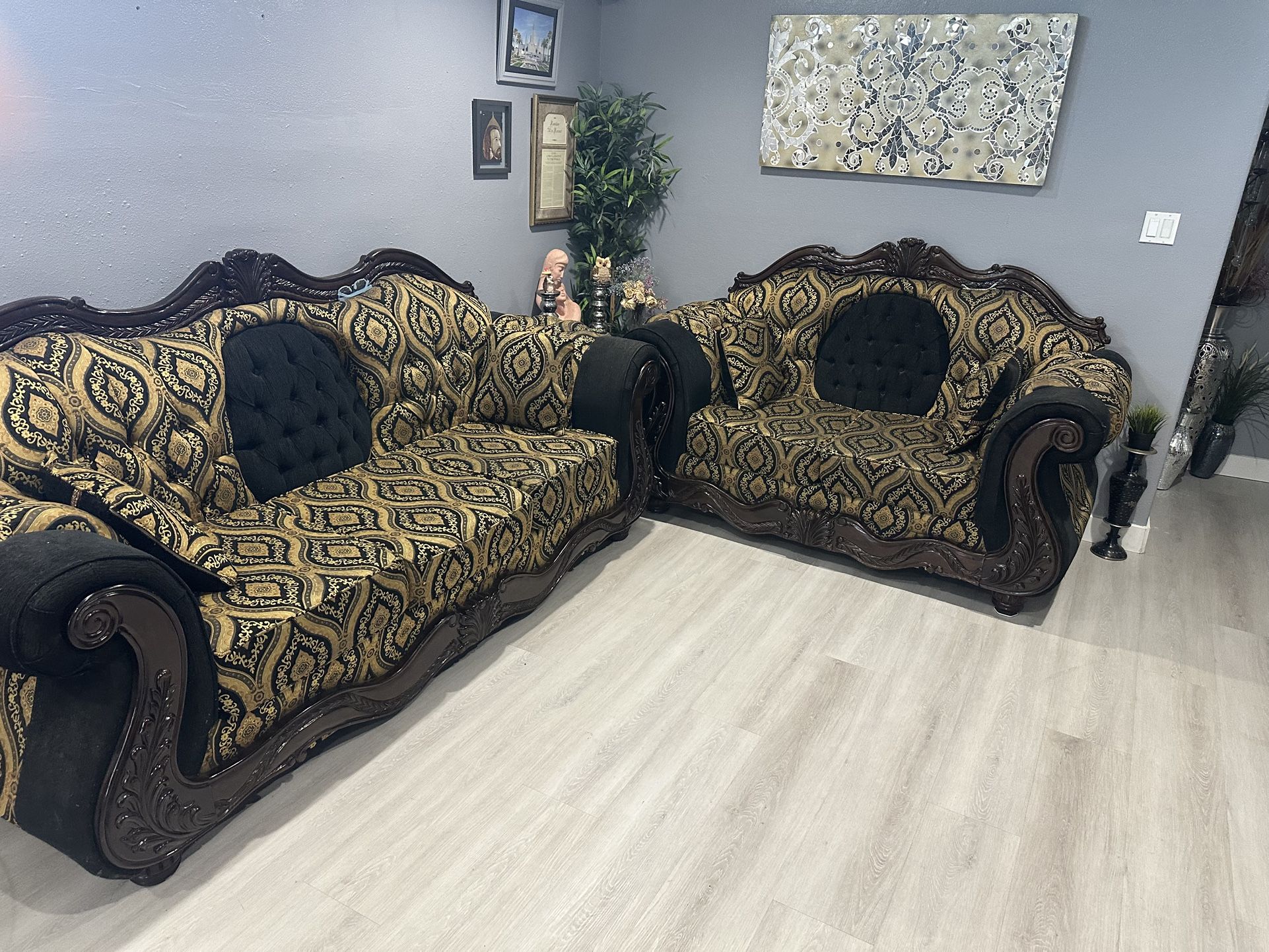 Sofas 