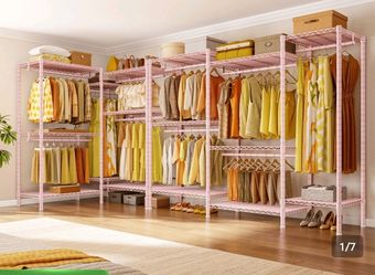 Closet pink