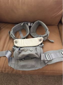 Graco Cradle Me 4-in-1 Baby Carrier